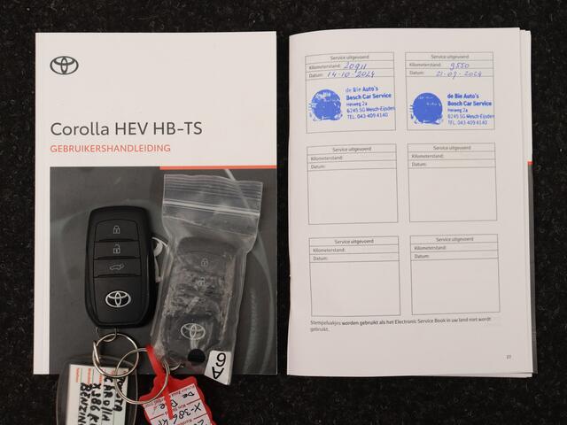 Toyota COROLLA Touring Sports 1.8 Hybrid First Edition | Camera | Parkeersensoren | LM velgen | Stoelverwarming | Climate Control |