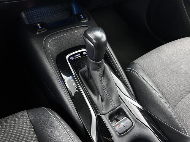 Toyota COROLLA Touring Sports 1.8 Hybrid Dynamic Limited | Bi-Tone! | Stoel-/Stuur-/Voorruitverwarming | Achterklep Elektrisch | Navi | Lichtmetalen Velgen |