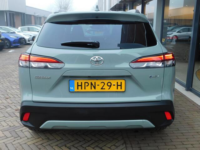 Toyota COROLLA Cross Hybrid 140 Style