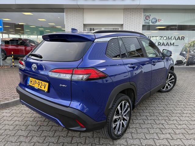 Toyota COROLLA Cross Hybrid 140 Style | Sensoren V/A | Blindspot | El. achterklep |