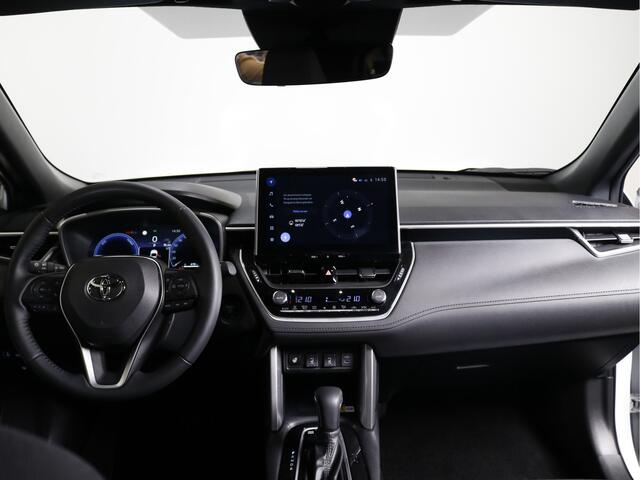 Toyota COROLLA Cross Hybrid 140 Style