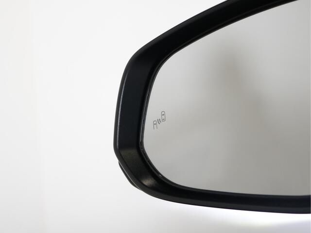 Toyota COROLLA Cross Hybrid 140 Style