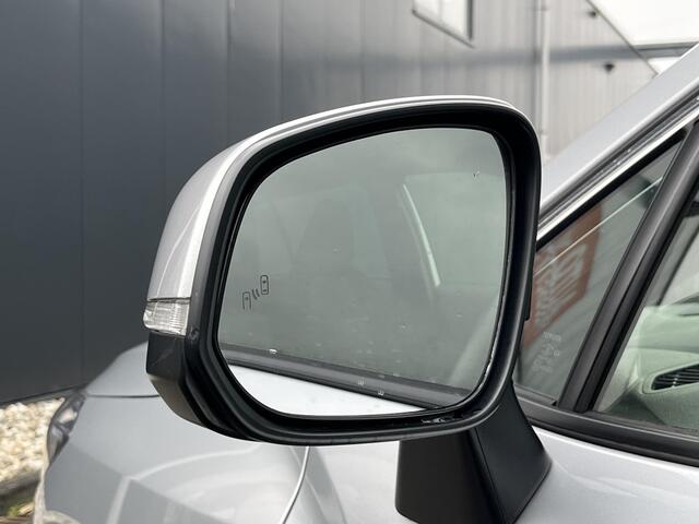 Toyota COROLLA Cross Hybrid 140 Style