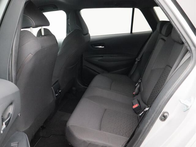 Toyota COROLLA Touring Sports 1.8 Hybrid Business Plus/ lage km/ trekhaak!