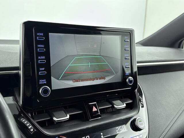 Toyota COROLLA 1.8 Hybrid Style | Stoelverwarming | Parkeercamera | Apple Carplay / Android Auto | Parkeersensoren Achter |