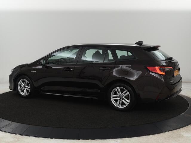 Toyota COROLLA 1.8 Hybrid Active | 1e eigenaar | Carplay | Adaptive cruise | Navigatie | Camera | Full LED | Climate control | Bluetooth