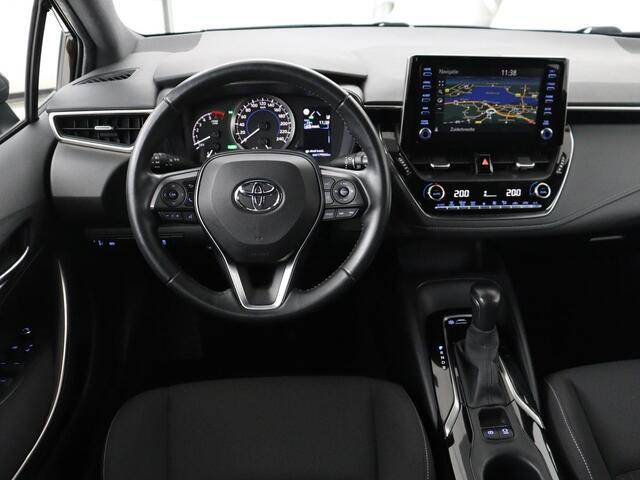 Toyota COROLLA 1.8 Hybrid Active | 1e eigenaar | Carplay | Adaptive cruise | Navigatie | Camera | Full LED | Climate control | Bluetooth