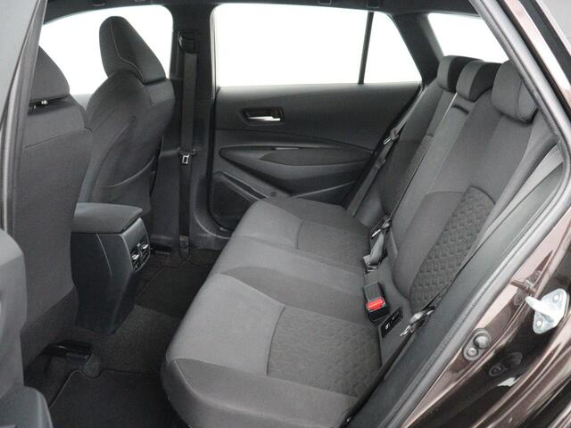 Toyota COROLLA 1.8 Hybrid Active | 1e eigenaar | Carplay | Adaptive cruise | Navigatie | Camera | Full LED | Climate control | Bluetooth