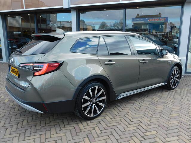 Toyota COROLLA Touring Sports 1.8 Hybrid Trek