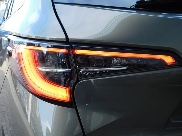 Toyota COROLLA Touring Sports 1.8 Hybrid Trek