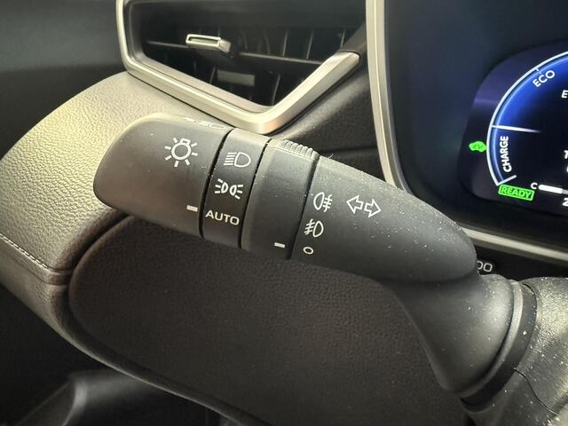 Toyota COROLLA Cross Hybrid 140 Style