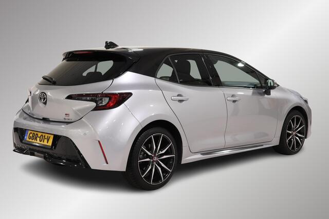 Toyota COROLLA Hybrid 140 GR Sport, Navigatie, BSM, Apple Carplay / Android Auto, 1E Eigenaar, Dealer onderhouden!