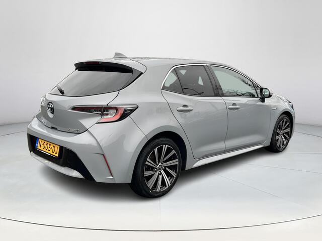 Toyota COROLLA 1.8 Hybrid Dynamic | Stoelverwarming | Carplay | Keyless entry | 17 inch LM-velgen | LED koplampen |