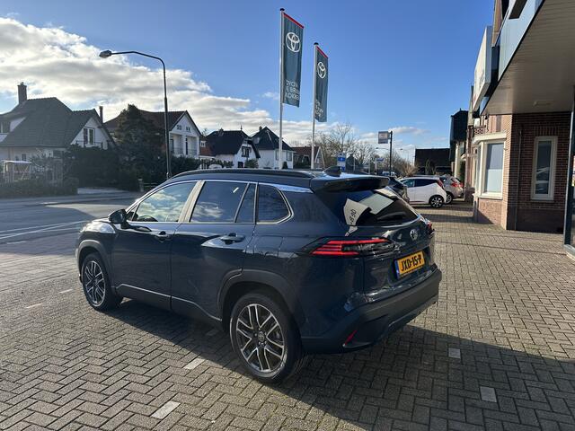 Toyota COROLLA Cross Hybrid 140 Dynamic Panoramadak