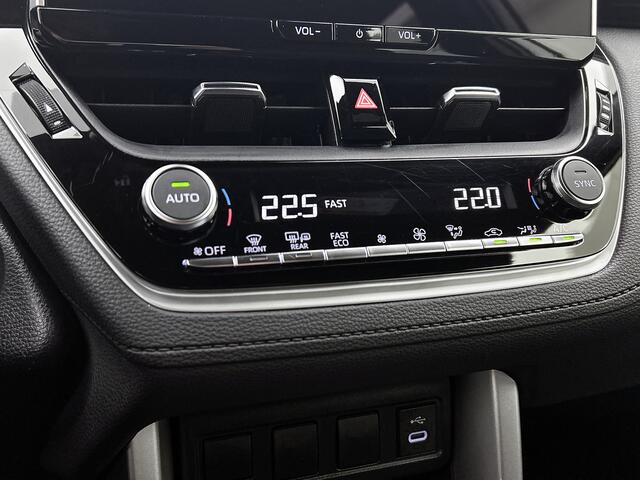 Toyota COROLLA Cross Hybrid 140 Style