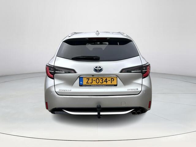 Toyota COROLLA Touring Sports 2.0 Hybrid Business Sport Intro