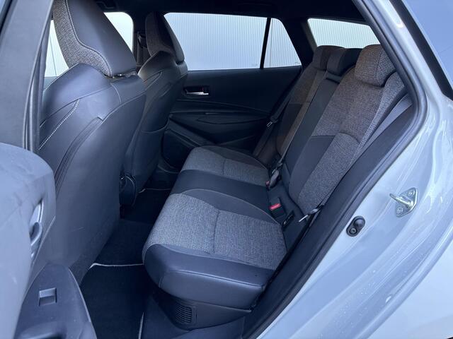 Toyota COROLLA Touring Sports Hybrid 140 Dynamic **STOELVERWARMING/ KEYLESS/ PARKEERSENSOREN**