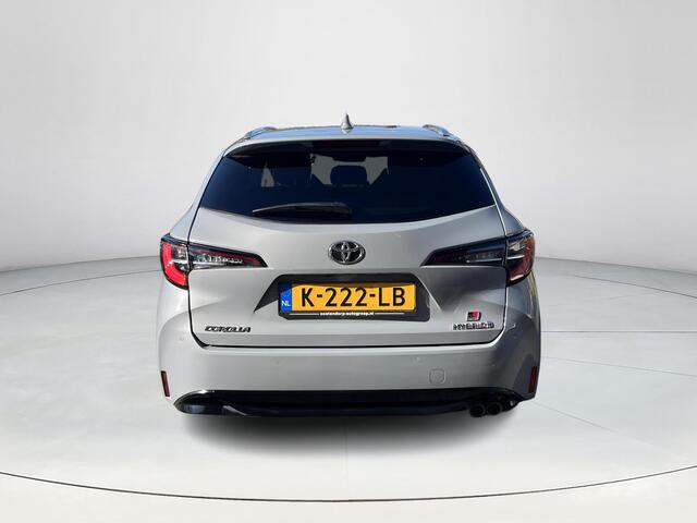 Toyota COROLLA Touring Sports 2.0 Hybrid GR-Sport | Carplay | Stoelverwarming | Sportstoelen | Inparkeerhulp |
