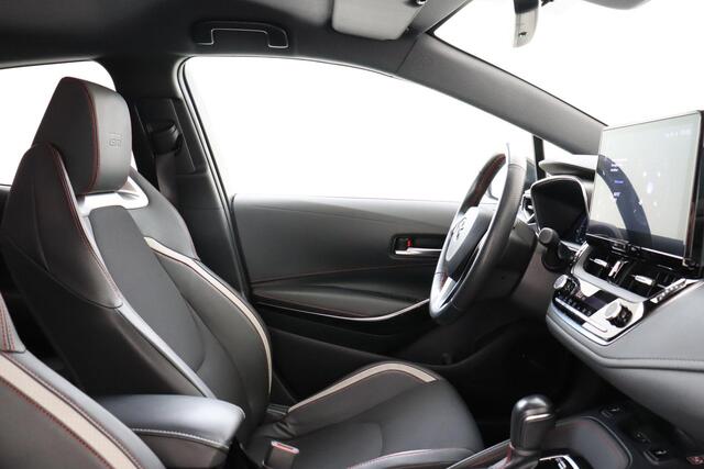 Toyota COROLLA HYBRID 140 GR SPORT