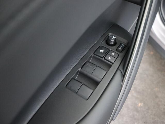 Toyota COROLLA Cross Hybrid 180 Dynamic Nieuw Direct leverbaar!