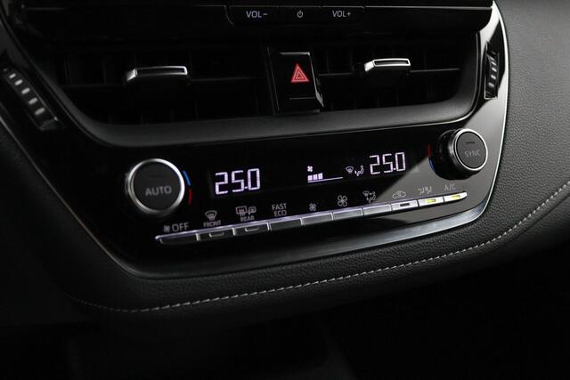 Toyota COROLLA Touring Sports Hybrid 140 | Parkeercamera | Navigatie | Climate control |