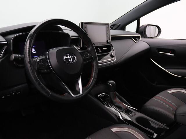 Toyota COROLLA Touring Sports 2.0 Hybrid GR-Sport Plus 180pk JBL | Head-Up | Camera | Stoel-/stuur-/voorruitverw. | Panoramadak