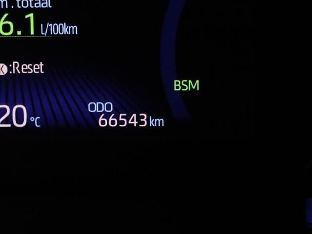 Toyota COROLLA Touring Sports 2.0 Hybrid GR-Sport Plus 180pk JBL | Head-Up | Camera | Stoel-/stuur-/voorruitverw. | Panoramadak