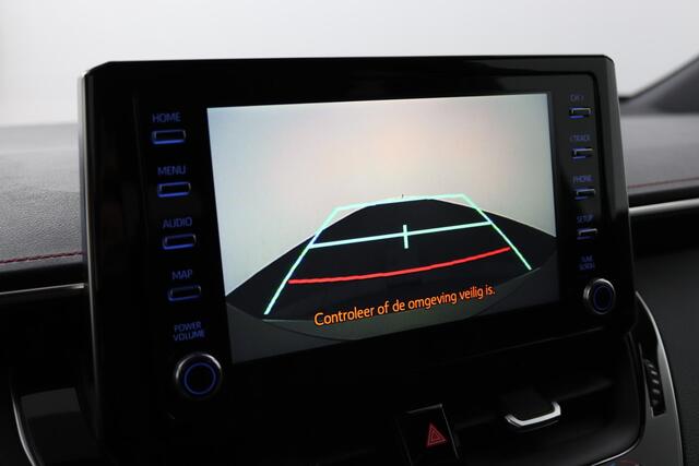 Toyota COROLLA 2.0 Hybrid Executive | Stoelverwarming | Parkeersensoren | Navigatie |