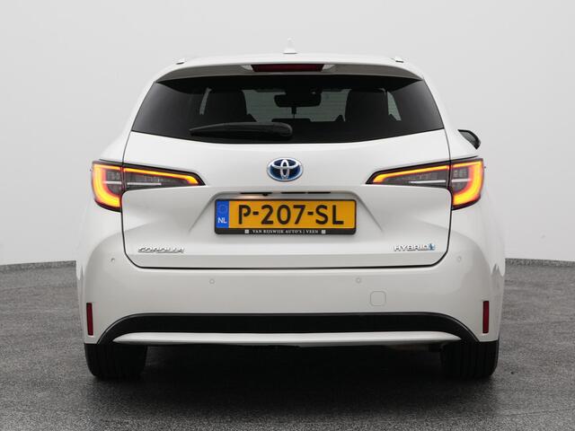 Toyota COROLLA Touring Sports 1.8 Hybrid Executive | CAMERA | ADAPTIVE | STOELVERWARMING