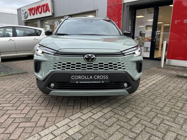 Toyota COROLLA Cross Hybrid 140 Dynamic Stoelverwarming | pakeersensoren | Dodehoek | 2026 Model