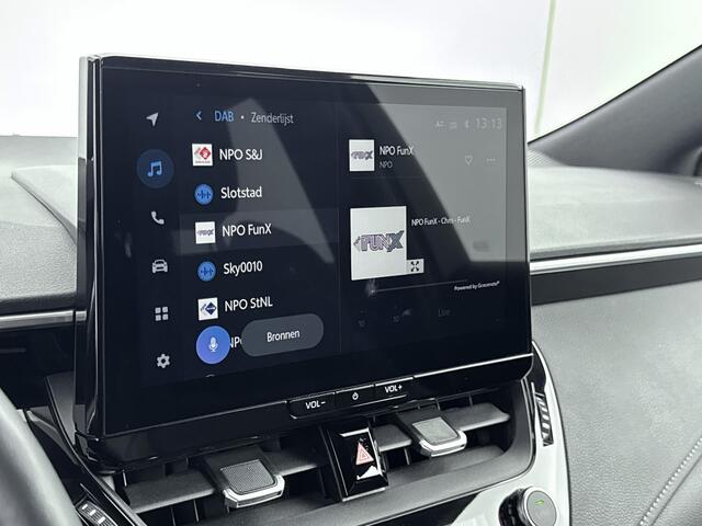Toyota COROLLA Touring Sports Hybrid 140 Dynamic | Stoel / Stuurwielverwarming | Elek. Kofferklep | Navigatie | Parkeersensoren |