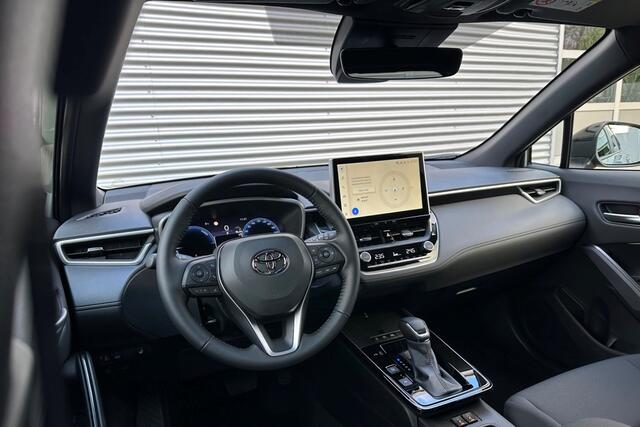 Toyota COROLLA Cross Hybrid 140 Dynamic Splinternieuw