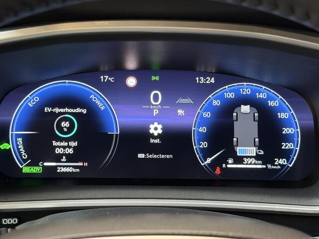 Toyota COROLLA Cross Hybrid 140 Style