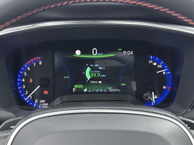 Toyota COROLLA Touring Sports 2.0 Hybrid GR-Sport Plus | Stoel-/Stuur-/Voorruitverwarming | Achterklep Elektrisch | Apple Carplay/Android Auto | Parkeersensoren V+A | Draadloze Telefoonlader | 18'' Lichtmetalen Velgen |