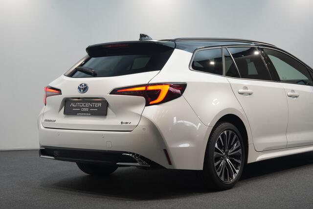 Toyota COROLLA Touring Sports Hybrid 200 | 196 PK | ? NAVI ? ADAP.CRUISE ? CAMERA ? CARPLAY ? STUUR & STOEL VERWARMING