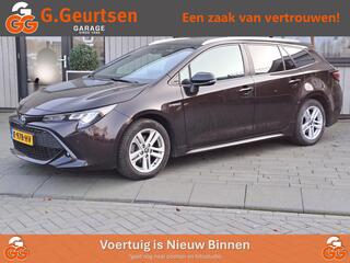 toyota-corolla-touring-sports-1.8-h