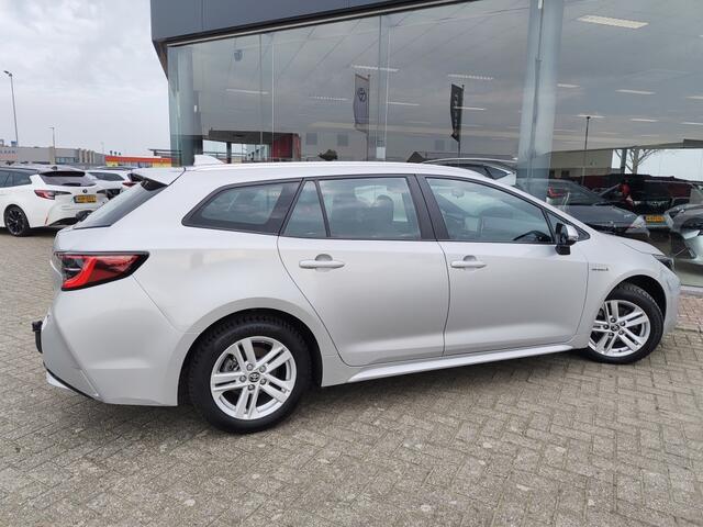 Toyota COROLLA Touring Sports 1.8 Hybrid Business | Trekhaak | Android Auto, Apple Carplay |