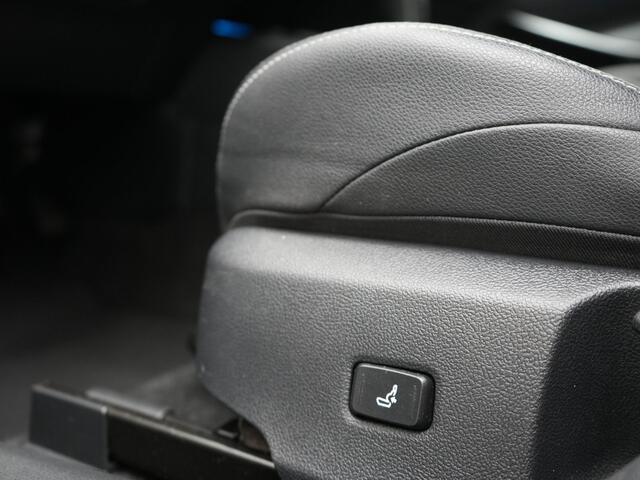 Toyota COROLLA 1.8 Hybrid Dynamic