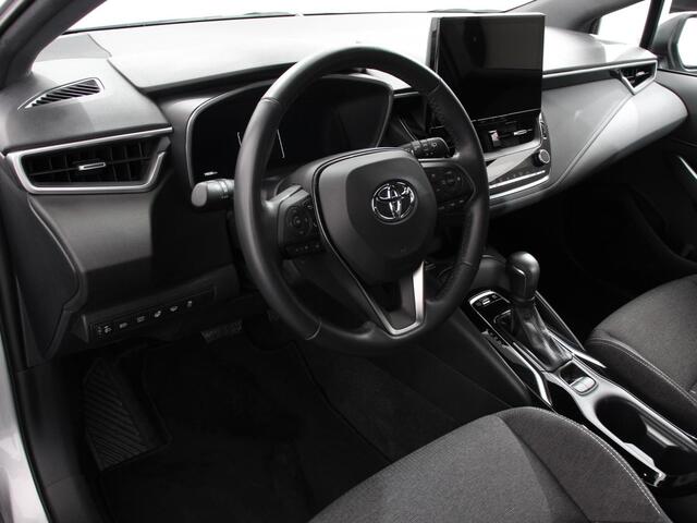 Toyota COROLLA Touring Sports Automaat Hybrid 140 Active | Navigatie | Apple Carplay/Android Auto | Climate Control | Cruise Control Adaptive | 17"Lichtmetalen velgen | Camera