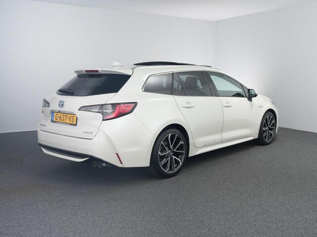 Toyota COROLLA Touring Sports 2.0 Hybrid Premium | Pano | Carplay | Camera | HUD |