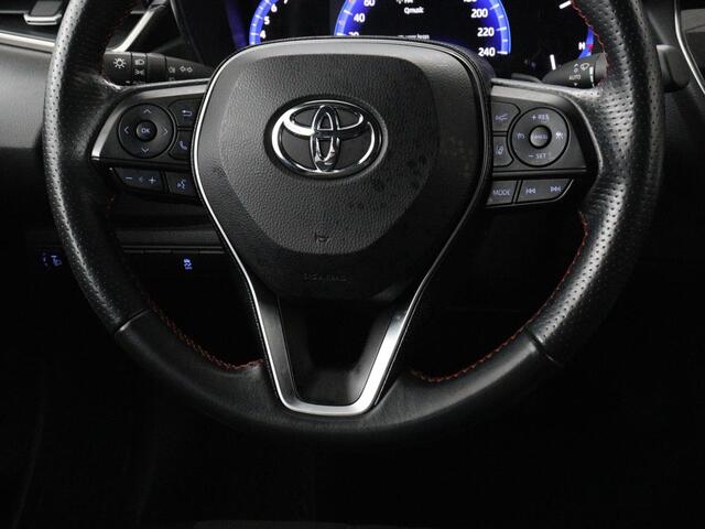 Toyota COROLLA 2.0 Hybrid GR-Sport | Stoelverwarming | Adaptive cruise | Sportstoelen | Carplay | Camera | Park Assist | DAB | Keyless | Full LED | Half leder | Climate control