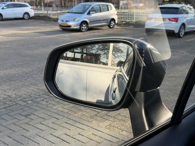 Toyota COROLLA Cross Hybrid 140 Style | GEEN AFLEVERKOSTEN | Parkeersensoren V+A, Dodehoekdetectie, Elektrische achterklep