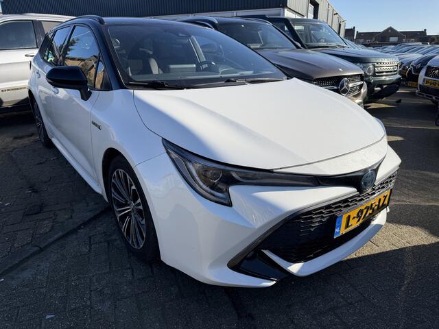 Toyota COROLLA Touring Sports 1.8 Hybrid Dynamic Bi-Tone | Clima | Xenon | S/S | Camera | Adaptive cruisecontrol |