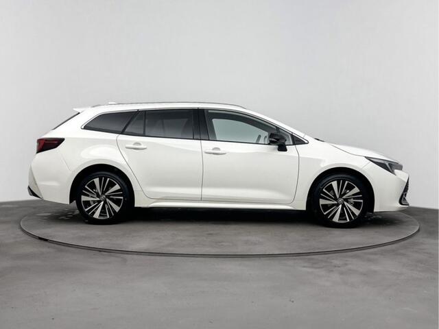 Toyota COROLLA Touring Sports Hybrid 140 Dynamic | Dynamic Grey | Direct leverbaar Incl. premies