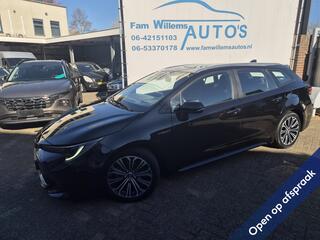 toyota-corolla-touring-sports-1.8-h