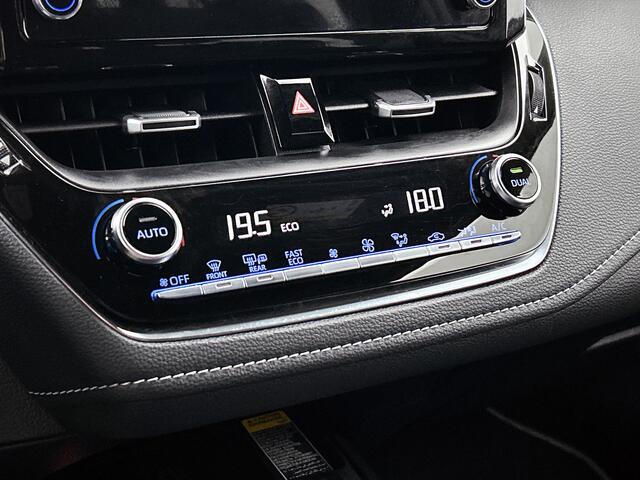 Toyota COROLLA Touring Sports 1.8 Hybrid Dynamic | Afneembare trekhaak | PDC | Stoelverwarming | Stuurverwarming |