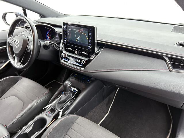 Toyota COROLLA Touring Sports 1.8 Hybrid Executive | BTW Voertuig | Stoelverwarming | Trekhaak |
