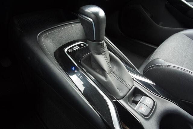 Toyota COROLLA Touring Sports 2.0 Hybrid Dynamic