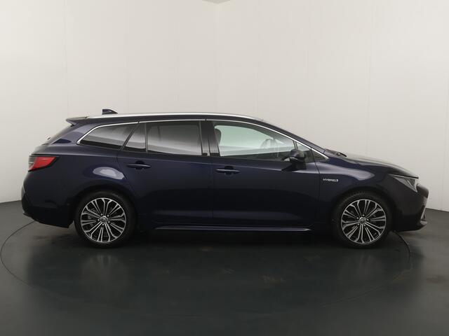 Toyota COROLLA Touring Sports 1.8 Hybrid Executive | Trekhaak | Leer | Adapt. cruise | Stoelverw. | El. a. klep | Dodehoek sens.