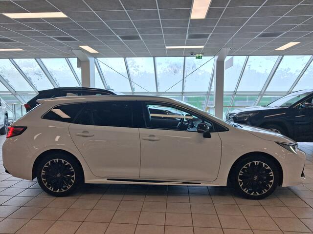 Toyota COROLLA Touring Sports 2.0 Hybrid GR-Sport